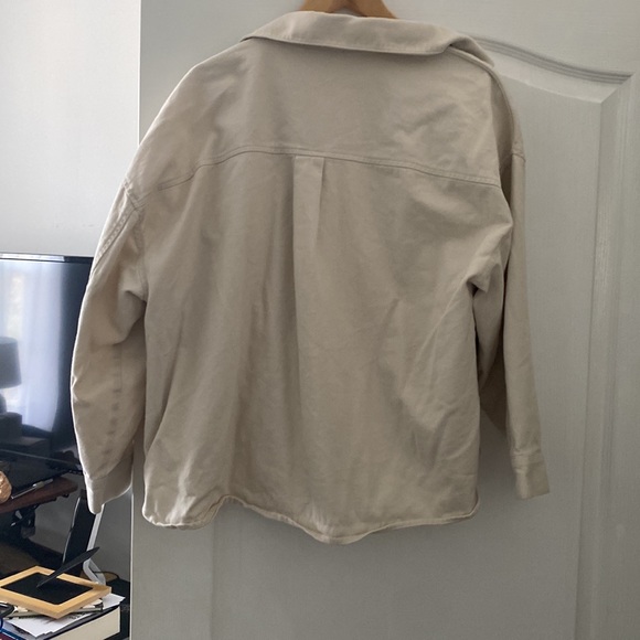 Banana Republic Twill Pocket Shirt - Picture 3 of 5